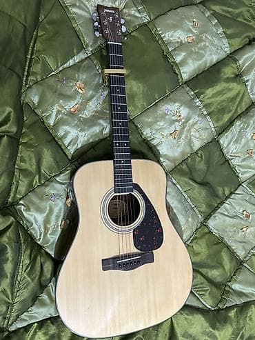 барабан 19 5: Акустическая гитара Yamaha (дредноут) - Классическая шестиструнная — 2