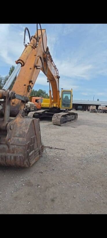 миний экскватор: Экскаватор, Hyundai, Гусеницалуу — 1