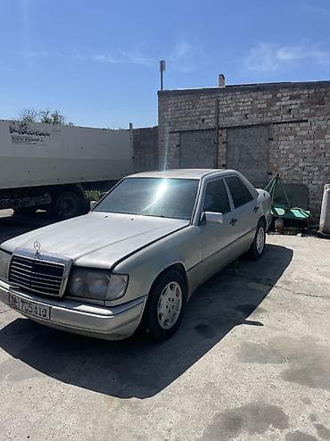 Mercedes-Benz E-Class: 1991 г., Автомат, Бензин