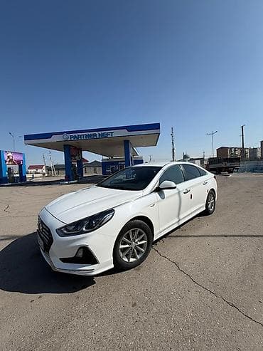 Hyundai Sonata: 2018 г., Автомат, Газ, Седан — 5