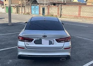 aion v plus: Kia K5: 2021 г., Седан — 2