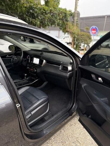 авто из кореи в наличии в бишкеке: Kia Sorento: 2018 г., 2 л, Автомат, Дизель, Кроссовер — 9