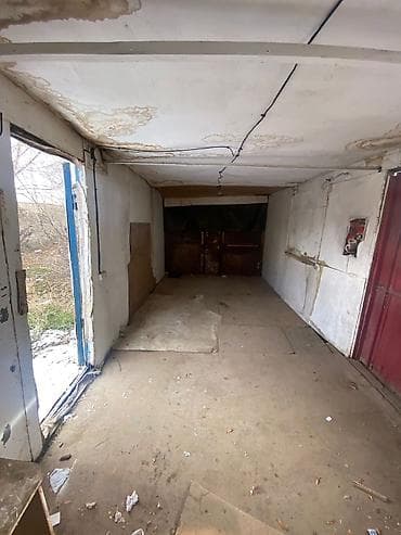 гараж аренду: Продаю вагон размер 3/9 находится в Чолпон-Ате — 3