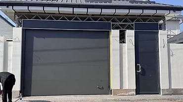 складные металлические двери: Сендвич панели, Автоматические, Alutech, Для гаража, Для частного дома, Для автомойки, С калиткой, Оптом, Новый, Платная установка — 7