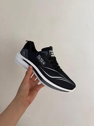 зажигалка карта: Мужские кроссовки, 42, Fashion, Новый, цвет - Черный, Платная доставка — 1