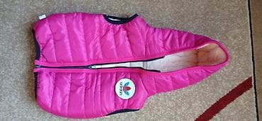 Безрукавка детская на меху с капюшоном at lalafo.kg Безрукавка детская на меху с капюшоном