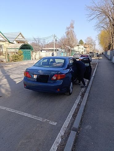 saturn sc: Toyota Corolla: 2008 г., 1.8 л, Робот, Бензин, Седан — 3