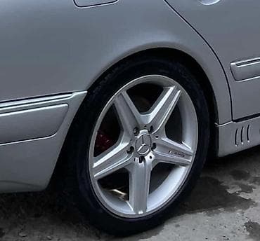 Литые Диски R 18 AMG, Комплект, отверстий - 5, Б/у
