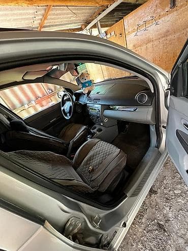 mazda 2: Mazda 2: 2003 г., 1.4 л, Робот, Бензин, Хэтчбэк — 6