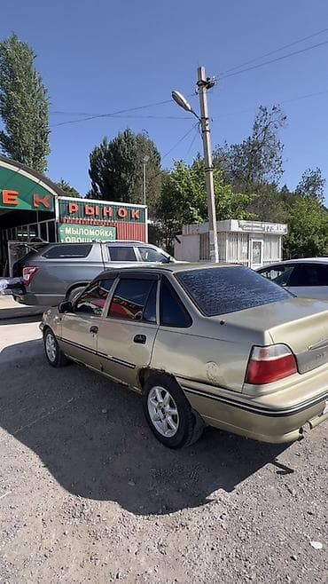 Унаа сатуу: Daewoo Nexia: 2005 г., 1.5 л, Кол менен иштөөчү, Бензин, Седан — 3