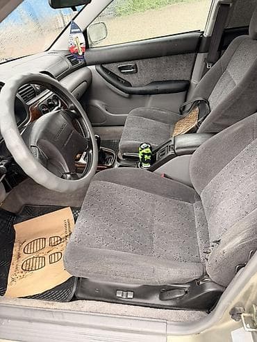 мото машина: Subaru Legacy: 2000 г., 2.5 л, Ручные, Бензин, Седан — 10