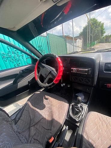 мотор passat b3 1.8: Volkswagen Passat: 1991 г., 1.8 л, Механика, Бензин, Седан — 1