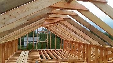 Монтаж деревянных стропильных систем и устройство кровли «под ключ»