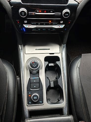 Транспорт: Ford Explorer: 2022 г., 2.3 л, Автомат, Бензин, Внедорожник — 9