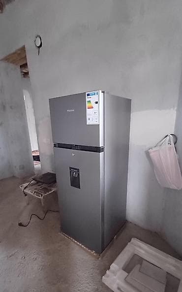 water dispenser: Холодильник Hisense,Б/у серый (inox), верхняя морозильная камера. *1 — 5