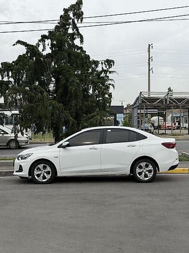 chevrolet epica: Chevrolet Onix: 2021 г., 1 л, Вариатор, Седан — 3