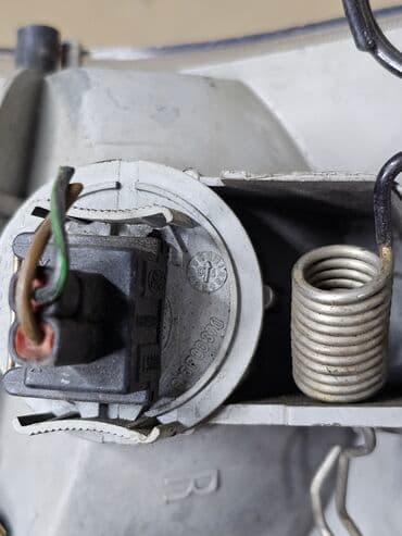 runx alex: Правый поворотник Ford 1994 г., Б/у, Оригинал, Германия — 9