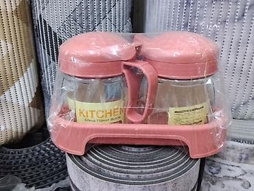 silver kitchen: Набор для кухни: 2 стеклянные емкости с дозаторами и подставкой - Две — 1
