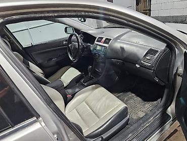Транспорт: Honda Accord: 2008 г., 2 л, Автомат, Бензин, Универсал — 4