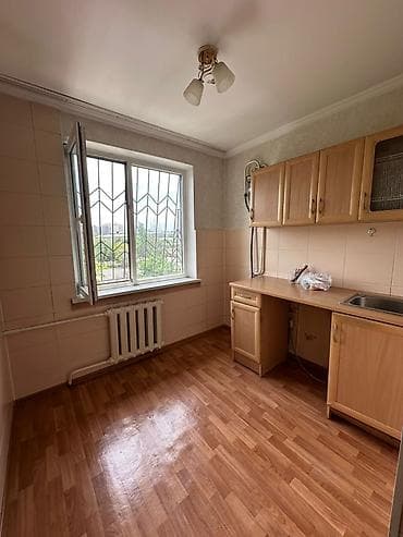 1000: 3 комнаты, 58 м², 104 серия, 5 этаж, Косметический ремонт — 5