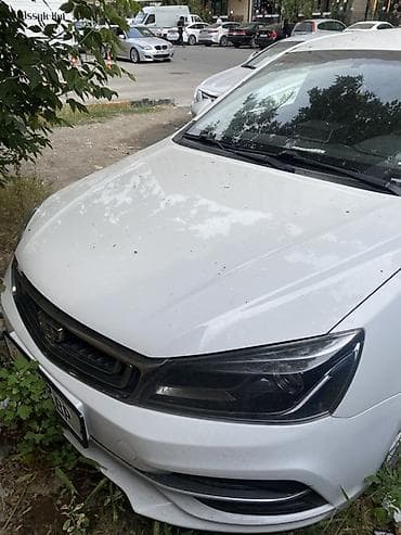Geely Emgrand: 2021 г., Автомат, Электромобиль, Седан — 2