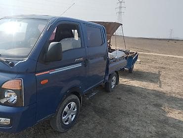мерседес бенз с: Hyundai Porter II, бортовой малотоннажный грузовик с двойной кабиной — 3