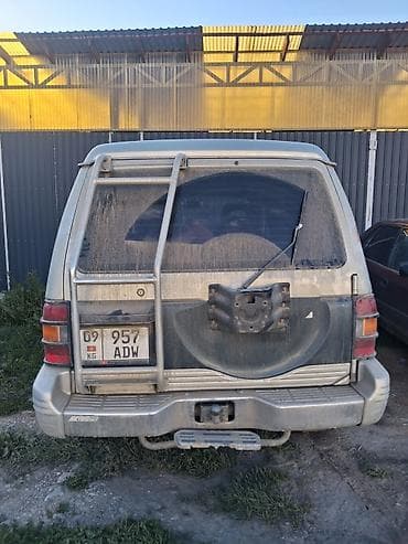 5114 r16: Mitsubishi Pajero (правый руль), длинная база, 5‑дверный внедорожник — 3