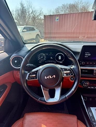 cera: Kia Cerato: 2021 г., Седан — 8
