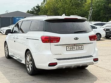 hongqi ehs9: Kia Carnival: 2019 г., 2.2 л, Автомат, Дизель, Минивэн — 9