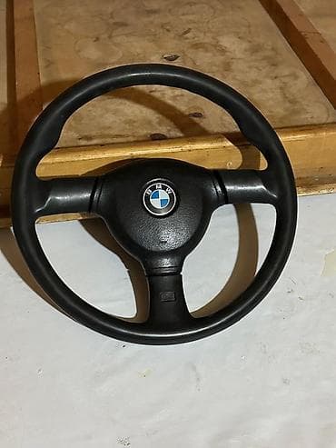 полка на гольф 3: Руль BMW 1992 г., Оригинал — 1