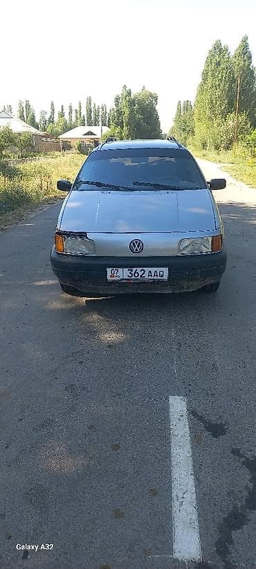 лодка гребная: Volkswagen Passat: 1989 г., 1.8 л, Механика, Бензин, Универсал — 2