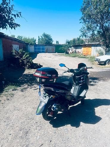 Тип скутера 50 куб. см, Бензин, Б/у — 3