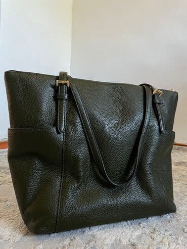 книги художественная литература: Продается женская кожаная сумка Michael Kors — 3