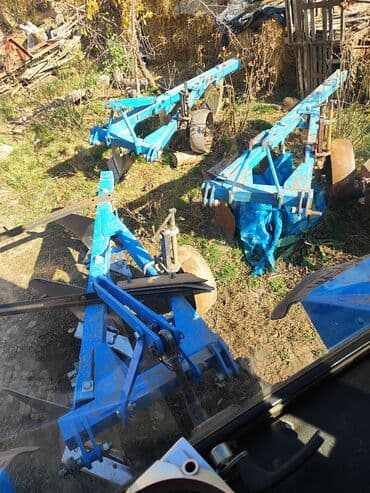 кант трасса: Навесные плуги для трактора Описание: - Два навесных оборотных плуга — 3