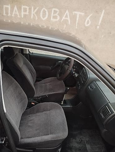 на вента: Volkswagen Vento: 1997 г., 2 л, Механика, Бензин, Седан — 7