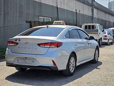 byd e2 2023: Hyundai Sonata: 2020 г., 2 л, Автомат, Газ, Седан — 2
