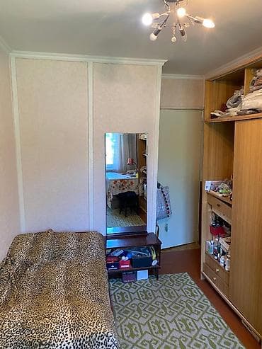 квартиры центр: 2 комнаты, 43 м², 104 серия, 1 этаж, Старый ремонт — 3