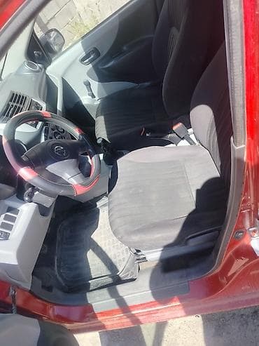 Унаа сатуу: Nissan Pixo: 2009 г., 1 л, Кол менен иштөөчү, Бензин, Хетчбек — 5