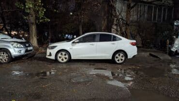 обмен на авто с доплатой: Chevrolet : 2020 г., 1 л, Автомат, Бензин, Седан — 11