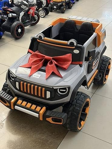 платья красный: Детский электрокар, Новый — 3