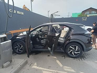 byd e2 2022: Электромобиль Cyneta (кроссовер) - Кузов: компактный кроссовер, 5 — 6