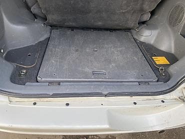 на црв: Honda CR-V: 1998 г., 2 л, Автомат, Бензин, Кроссовер — 9