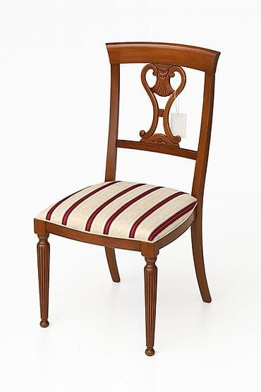 table and chair: Стул деревянный Италия, размер сиденья 52 см х 53 см, высота — 1