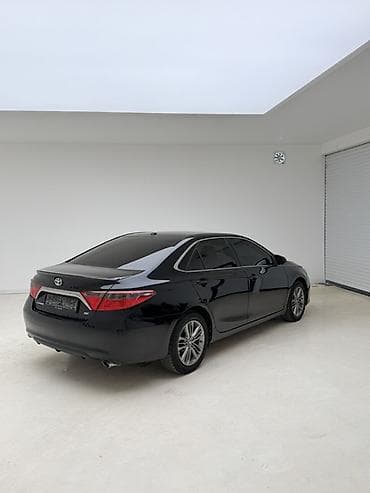 Toyota Camry: 2017 г., 2.5 л, Автомат, Газ, Седан