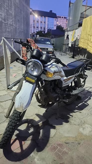 мотоцикл сузуки 200 кубов: Мотоцикл GS-200CC (эндуро/универсал) - Двигатель: одноцилиндровый — 1