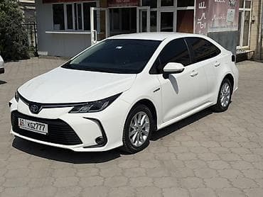 усилитель камри: Toyota Corolla: 2022 г., Вариатор, Гибрид, Седан — 1