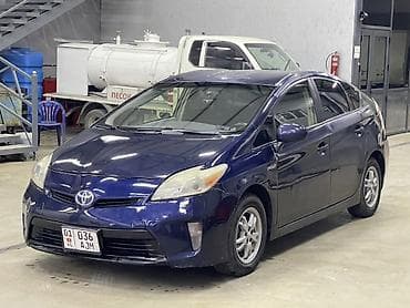 фар на фит: Toyota Prius: 2013 г., 1.5 л, Вариатор, Гибрид, Лифтбек — 2