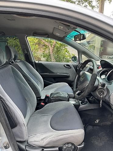 шторки фит: Honda Fit: 2002 г., 1.5 л, Вариатор, Бензин, Хэтчбэк — 7