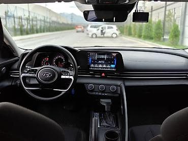 Транспорт: Hyundai Avante: 2020 г., 1.6 л, Автомат, Газ, Седан — 9