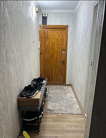 Недвижимость: 3 комнаты, 58 м², 104 серия, 5 мкр 104 серия, 2 этаж, Евроремонт — 5